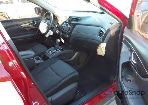 2017 Nissan Rogue S z USA, uszkodzony, nr VIN JN8AT2MT8HW380391